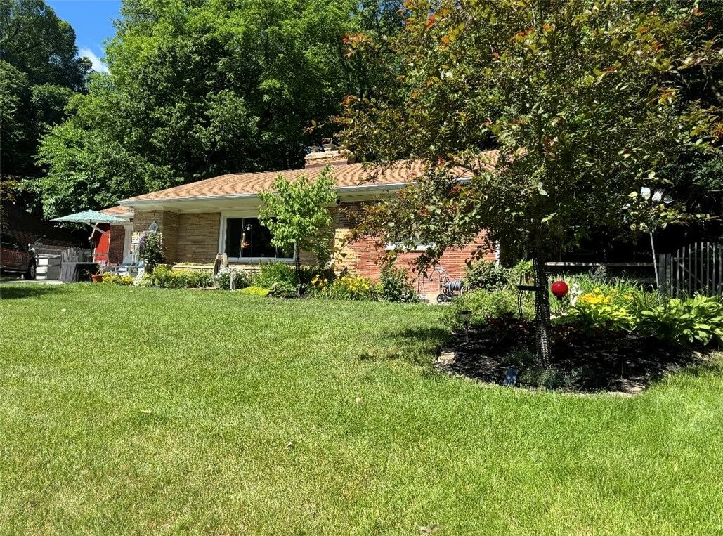 Property Photo: 2933 Lindale Avenue OH 45414