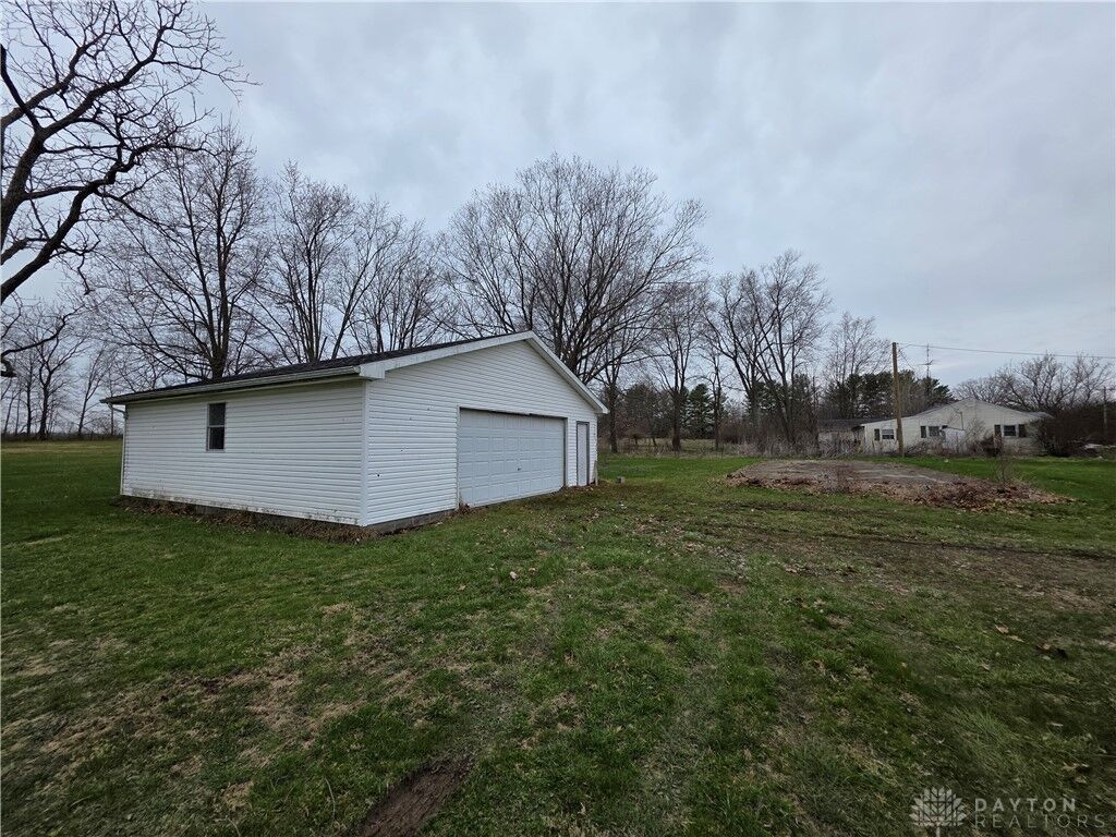 Property Photo:  5217 Millerstown E Road  OH 43078 