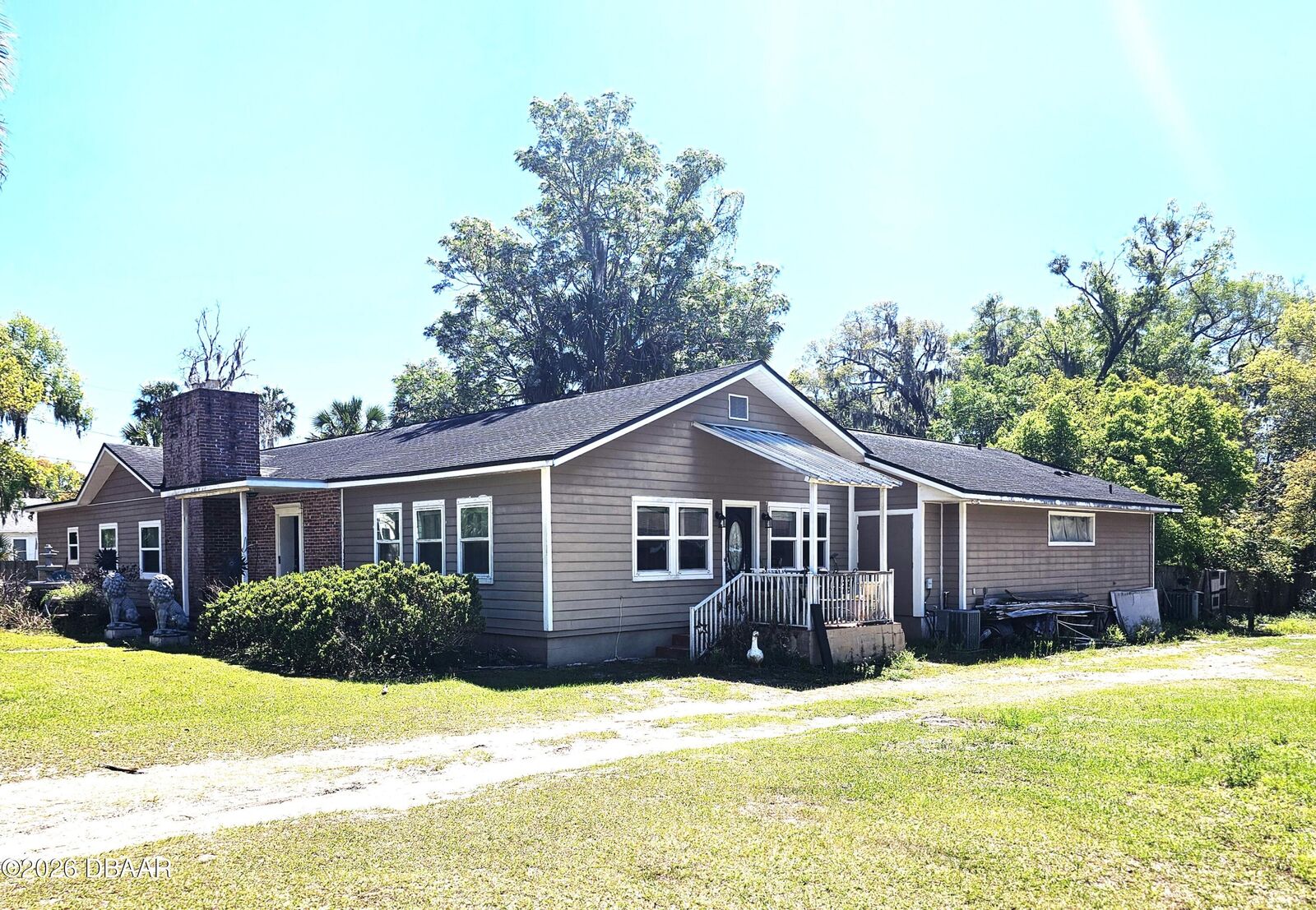 Property Photo:  474 E University Avenue  FL 32763 