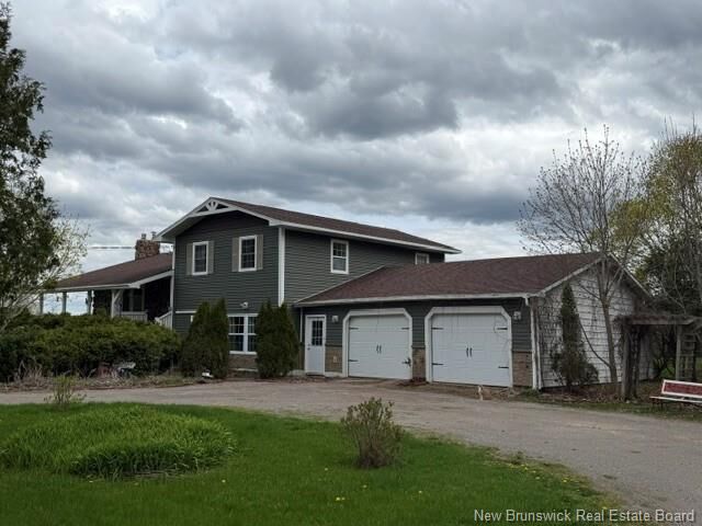 1568 Route 885 — photo 1