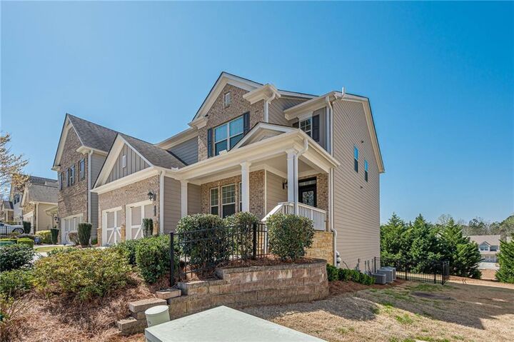 Property Photo:  1225 Roswell Manor Circle  GA 30076 