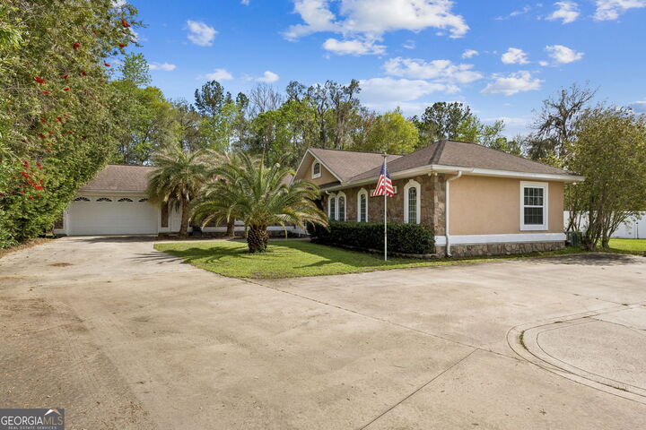 Property Photo:  515 Hide Away Lake Loop  GA 31548 