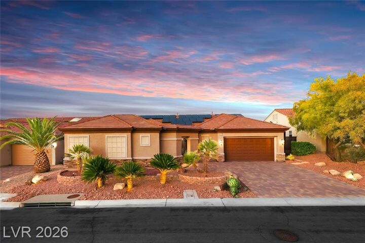 Property Photo:  2780 Hartwick Pines Drive  NV 89052 