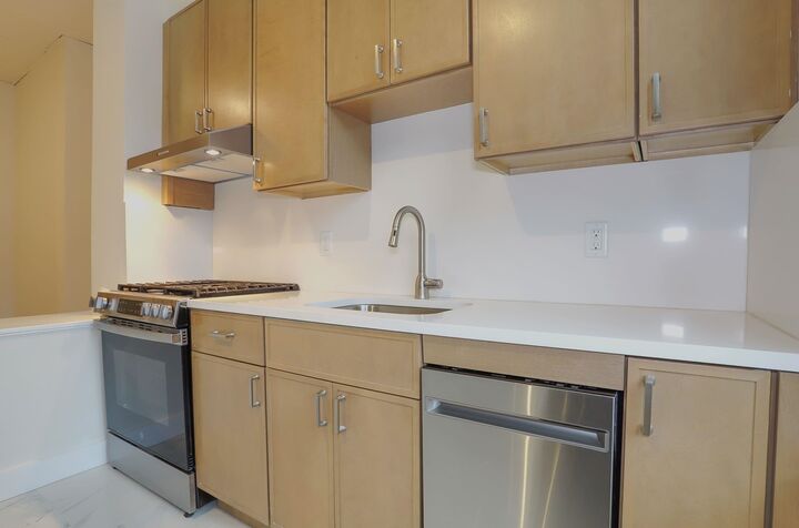 Property Photo:  232 Garden St 2  NJ 07030 