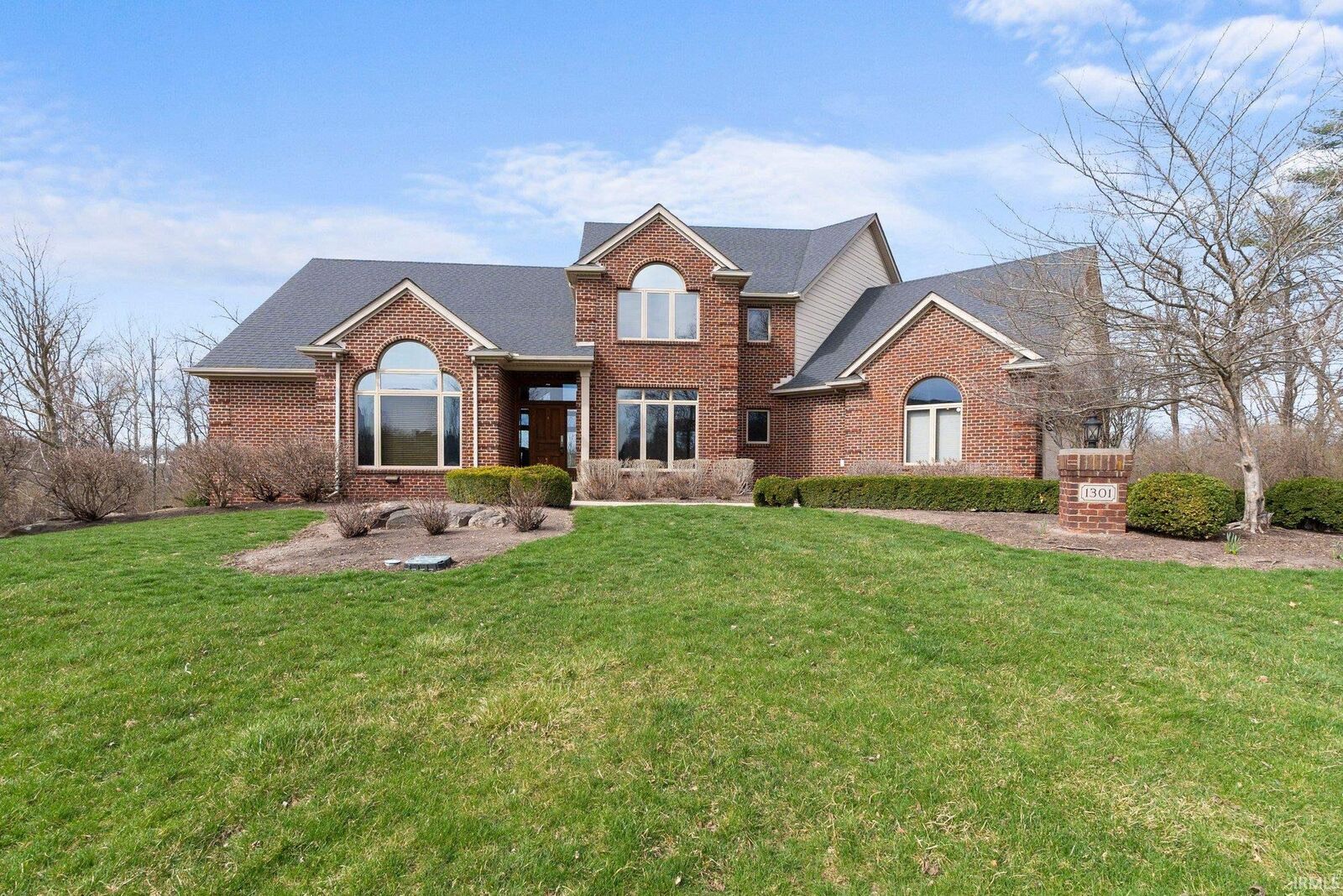 Property Photo: 1301 Turnberry Lane IN 46814-9018