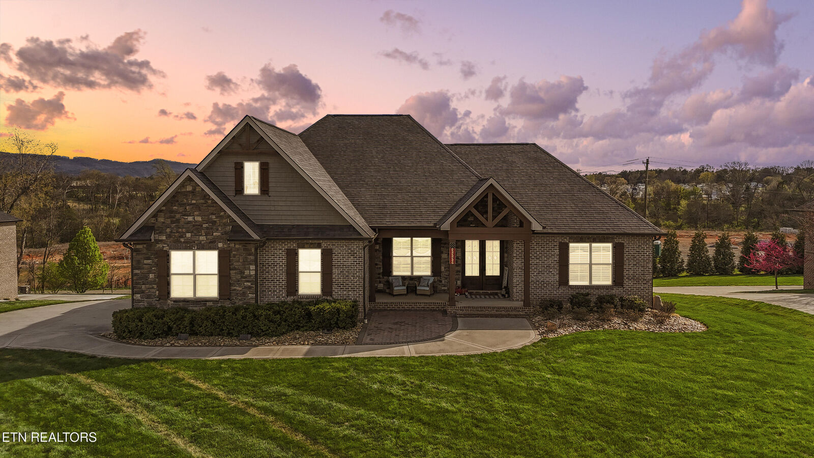 Property Photo: 3359 Old Plantation Way TN 37804