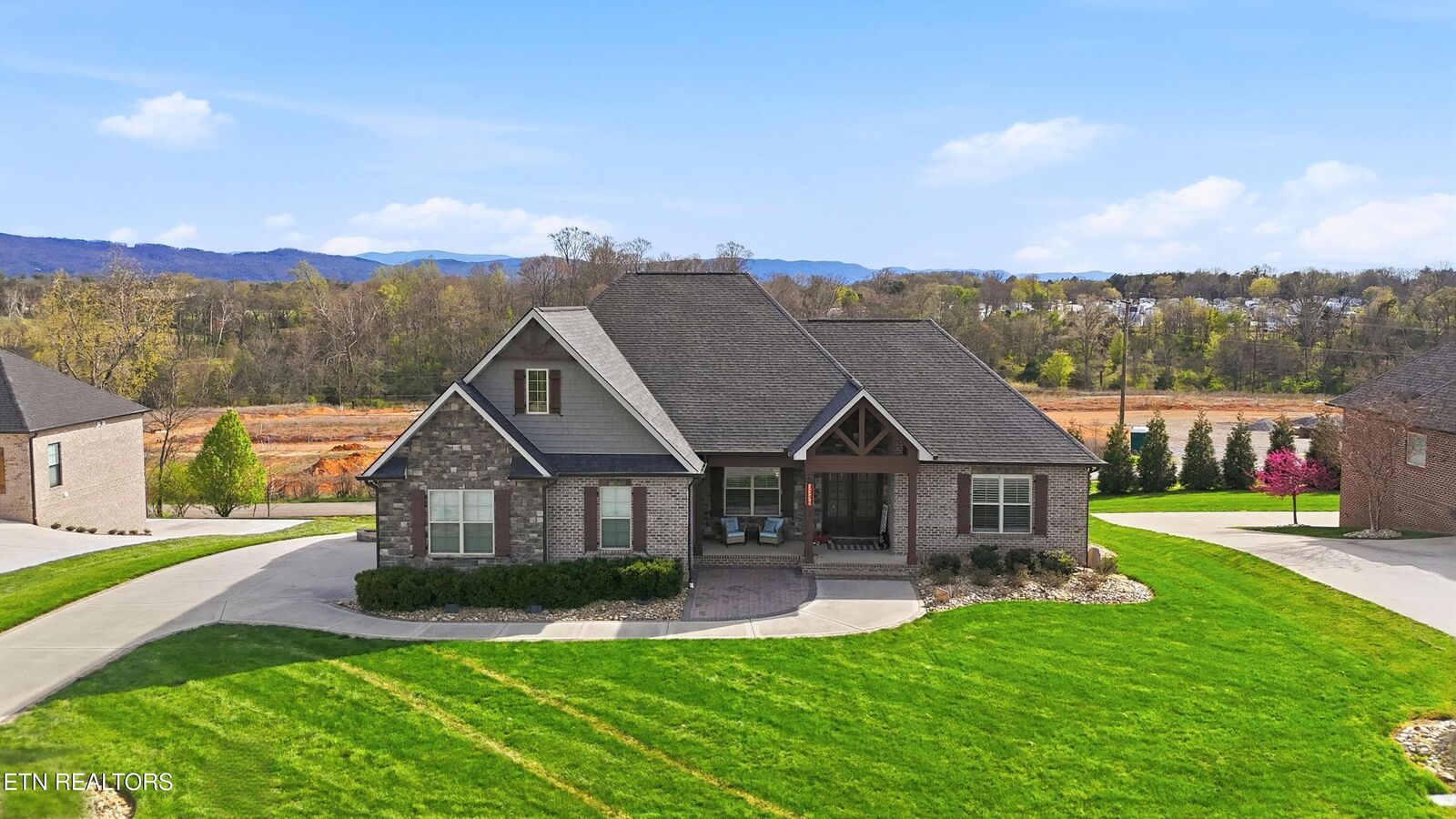 Property Photo:  3359 Old Plantation Way  TN 37804 