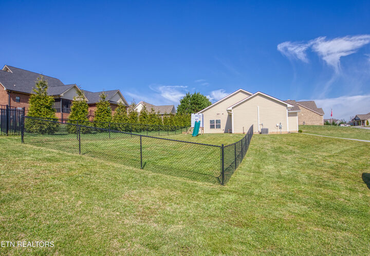 Property Photo: 2131 Frewin Court TN 37876