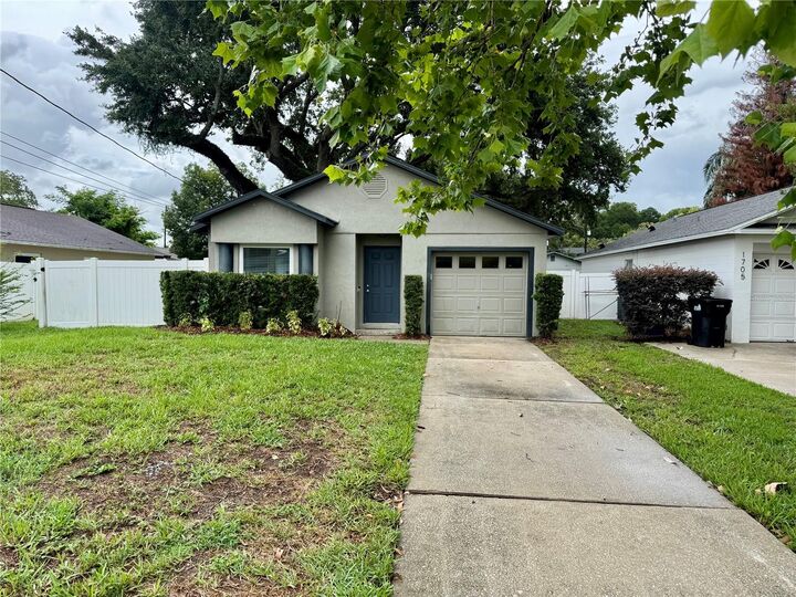 Property Photo:  1701 S Bumby Avenue  FL 32806 