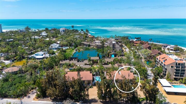 Property Photo:  115 Pass Key Road 115  FL 34242 