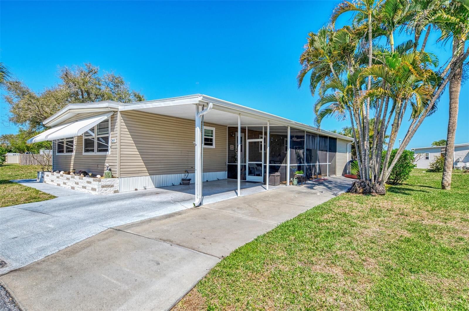 Property Photo: 349 Longwood Drive FL 34285