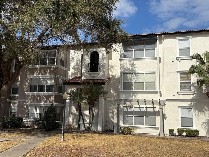 Property Photo: 5152 Conroy Road 1316 FL 32811