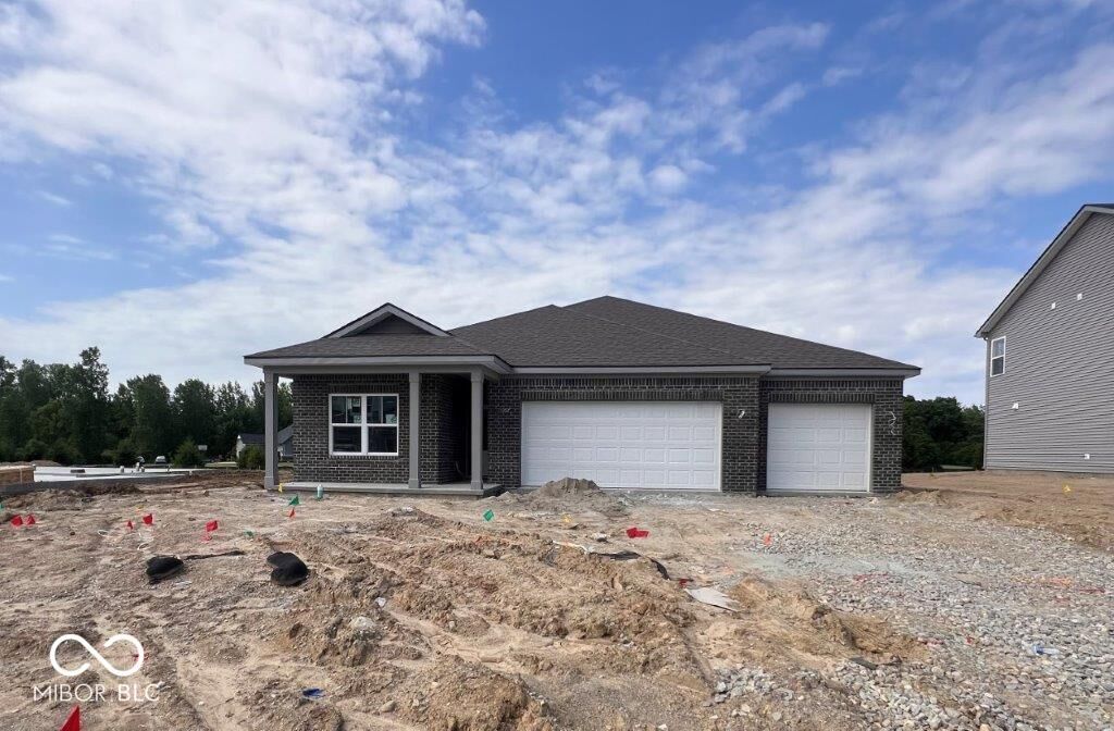 Property Photo: 1110 Jubilee Lane IN 46131