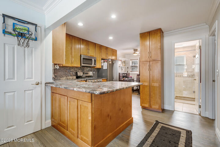 Property Photo:  310 Maryland Avenue  NJ 08742 