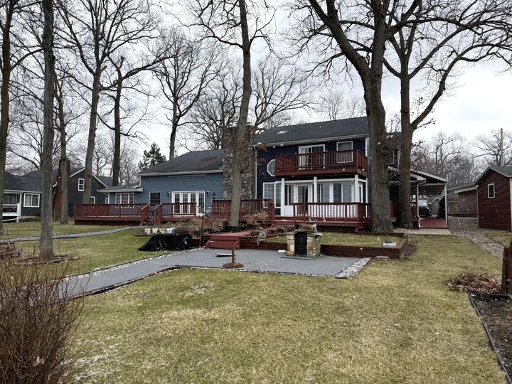 Property Photo:  2454 Oakwood Drive  MI 49242 
