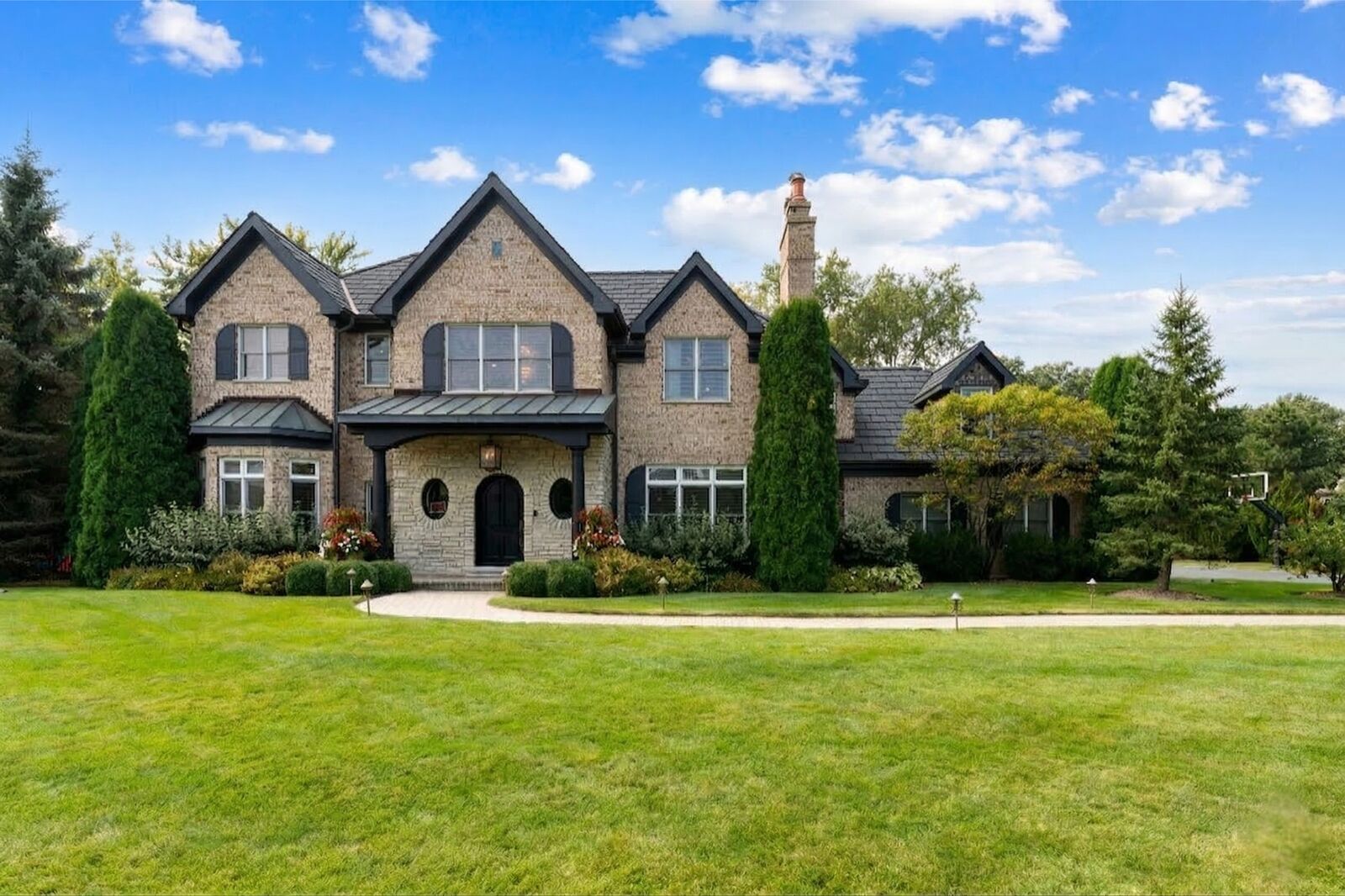 Property Photo:  950 Gage Lane  IL 60045 