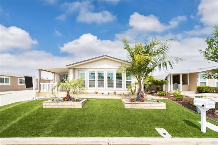 Property Photo: 29150 Calle Cisne CA 92563
