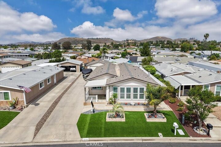 Property Photo: 29150 Calle Cisne CA 92563