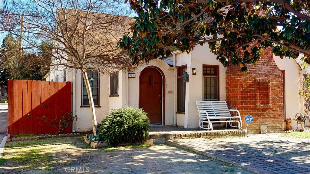 Property Photo:  314 S Ohio  CA 92805 