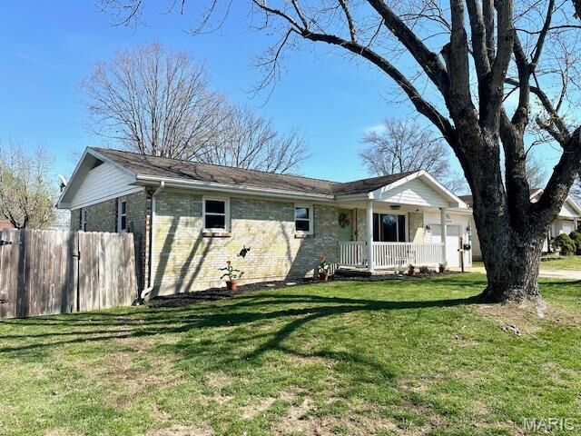 Property Photo:  302 Susan Street  MO 63780 