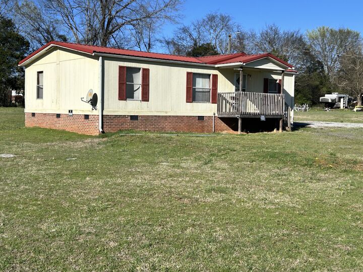 Property Photo:  1409 Dean Rd  TN 37034 