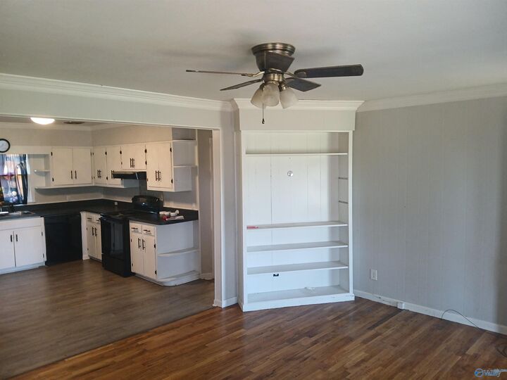 Property Photo:  13367 County Road 150  AL 35618 