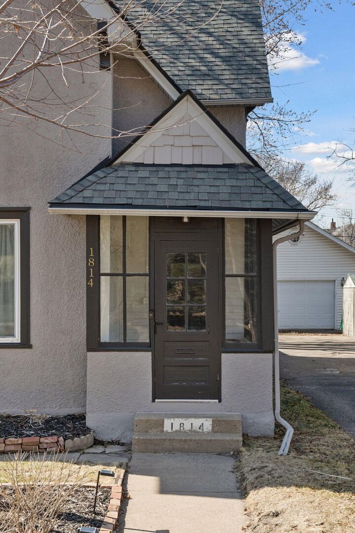 Property Photo:  1814 Buchanan Street NE  MN 55418 