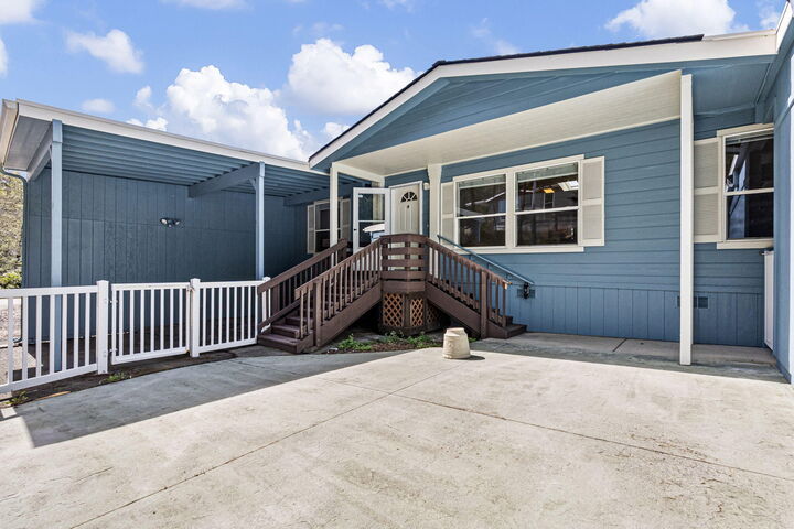 Property Photo:  98041 Hall Way Road 41  OR 97415 