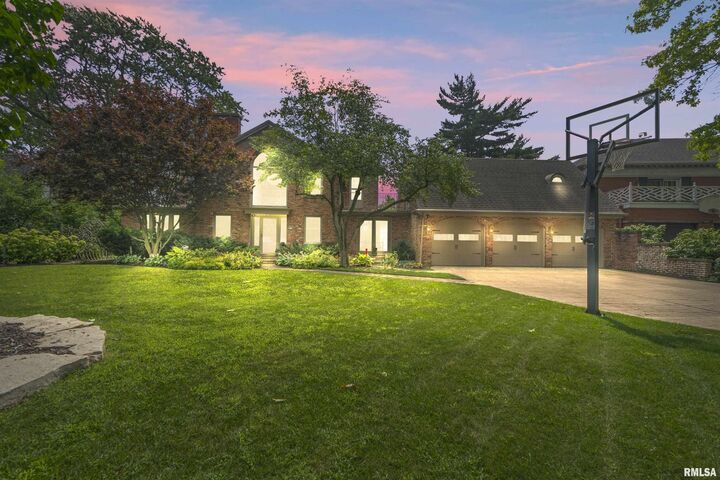 Property Photo: 5934 N Elm Lane IL 61614