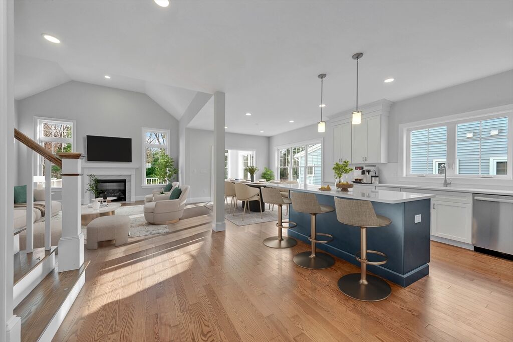 Property Photo:  4 Weber Farm Road 4  MA 02093 