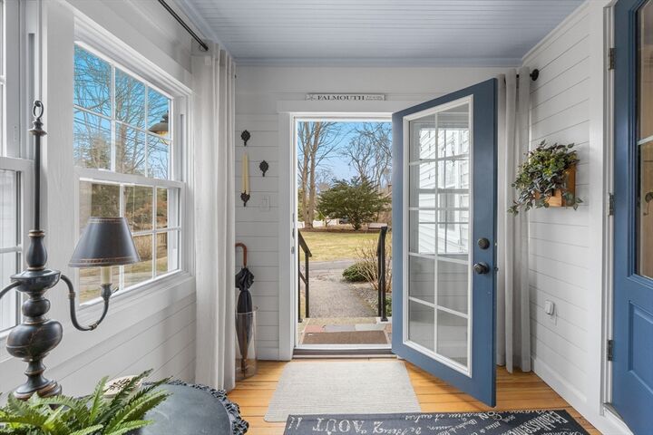 Property Photo: 182 Woods Hole Rd MA 02540