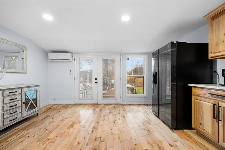Property Photo:  104 SW Cutoff  MA 01532 