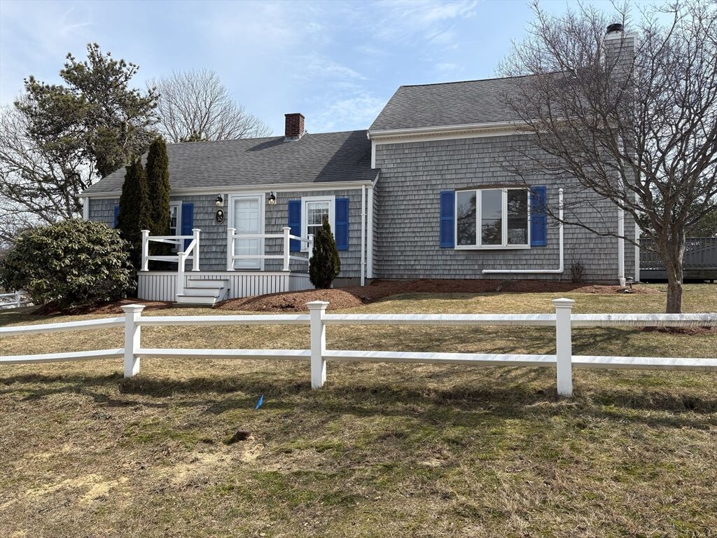 Property Photo:  10 Wimbledon Drive  MA 02673 