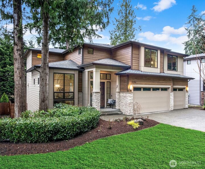 Property Photo: 22250 NE 3rd Court WA 98074