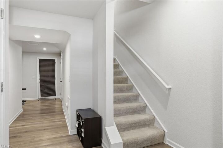 Property Photo: 25 Clara Ct VA 23434