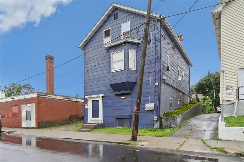 Property Photo:  50 Jefferson Avenue  RI 02860 