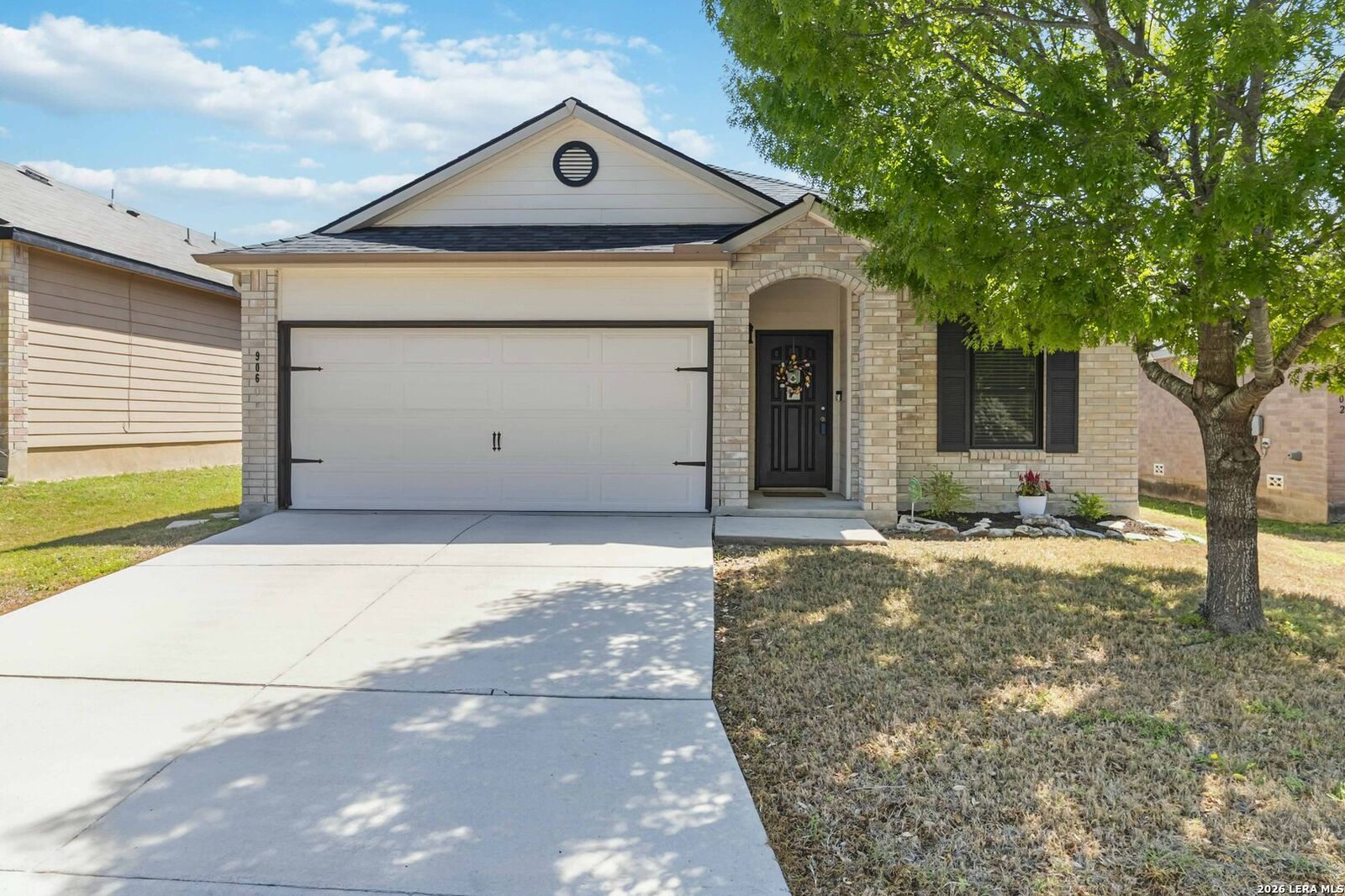 Property Photo:  906 Rustic Light  TX 78260 