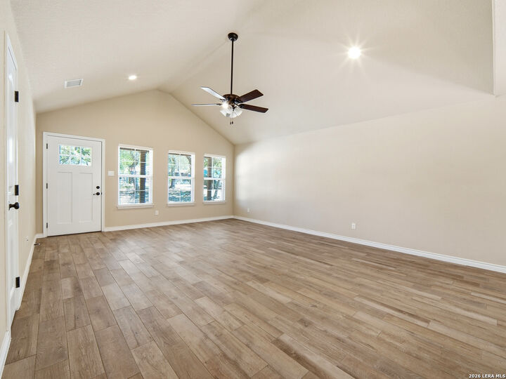 Property Photo: 1530 Bob White Dr TX 78070