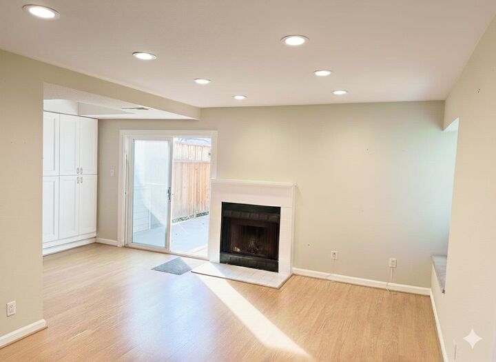 Property Photo:  103 Colonade Square 103  CA 95127 