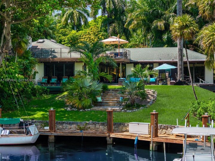 Property Photo:  3373 Poinciana Ave  FL 33133 