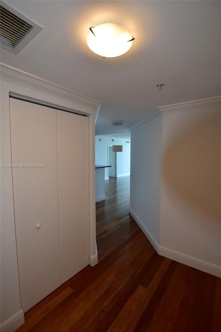 Property Photo:  335 S Biscayne Blvd 4112  FL 33131 