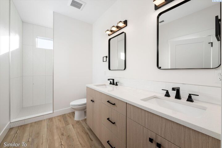 Property Photo:  6629 W 27th Ave 29  WA 99338 