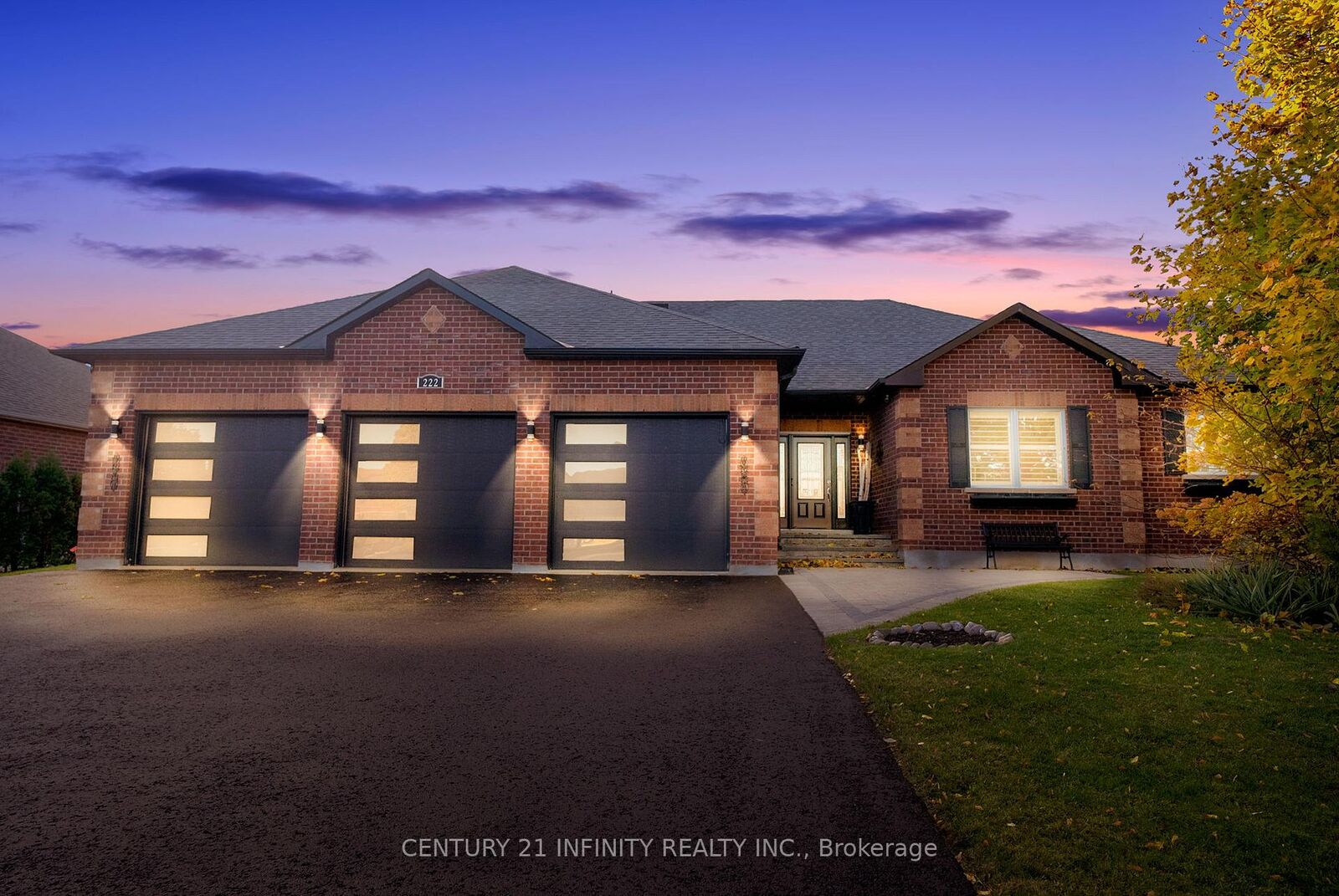 Property Photo:  222 Southcrest Drive  ON L0C 1G0 