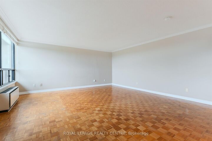 Property Photo:  296 Mill Road B4  ON M9C 4X8 