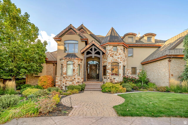Property Photo:  753 E Sierra View Vw S  UT 84664 