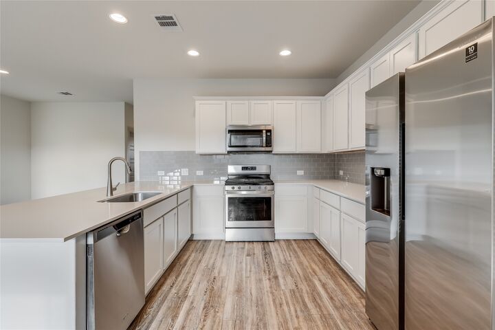 Property Photo: 153 Filifera Court TX 78641