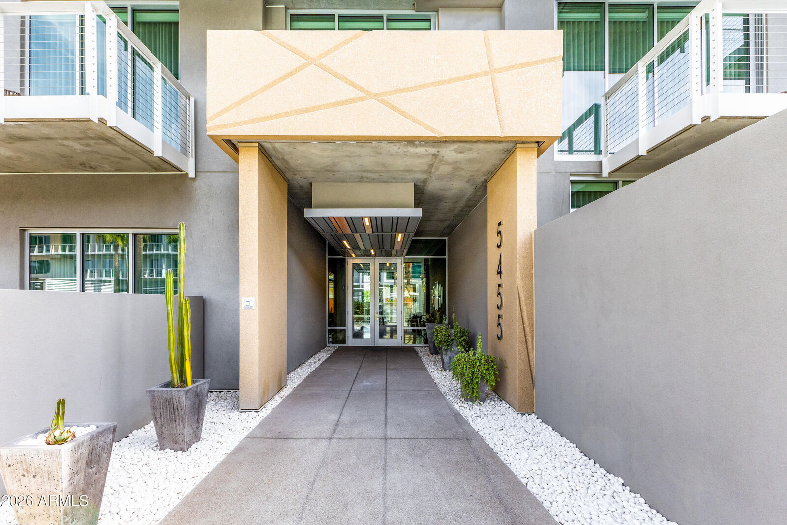 Property Photo:  5455 E Lincoln Drive 1014  AZ 85253 