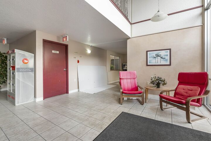 Property Photo: 11806 88 Avenue 221 BC V4C 3C5