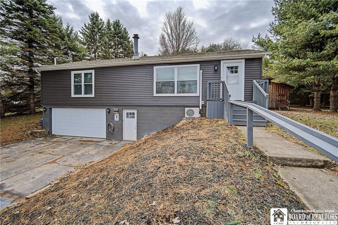 Property Photo:  140 Lakeview Avenue  NY 14757 