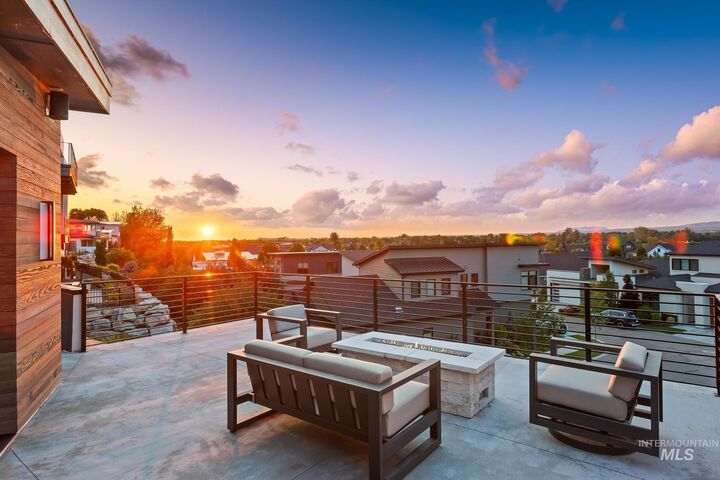 Property Photo: 885 E Joplin Lane ID 83616